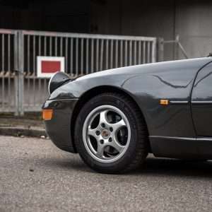 PORSCHE 968