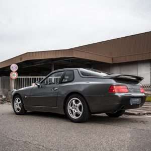 PORSCHE 968