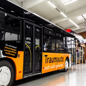 BUS Werbebeschriftung MEN